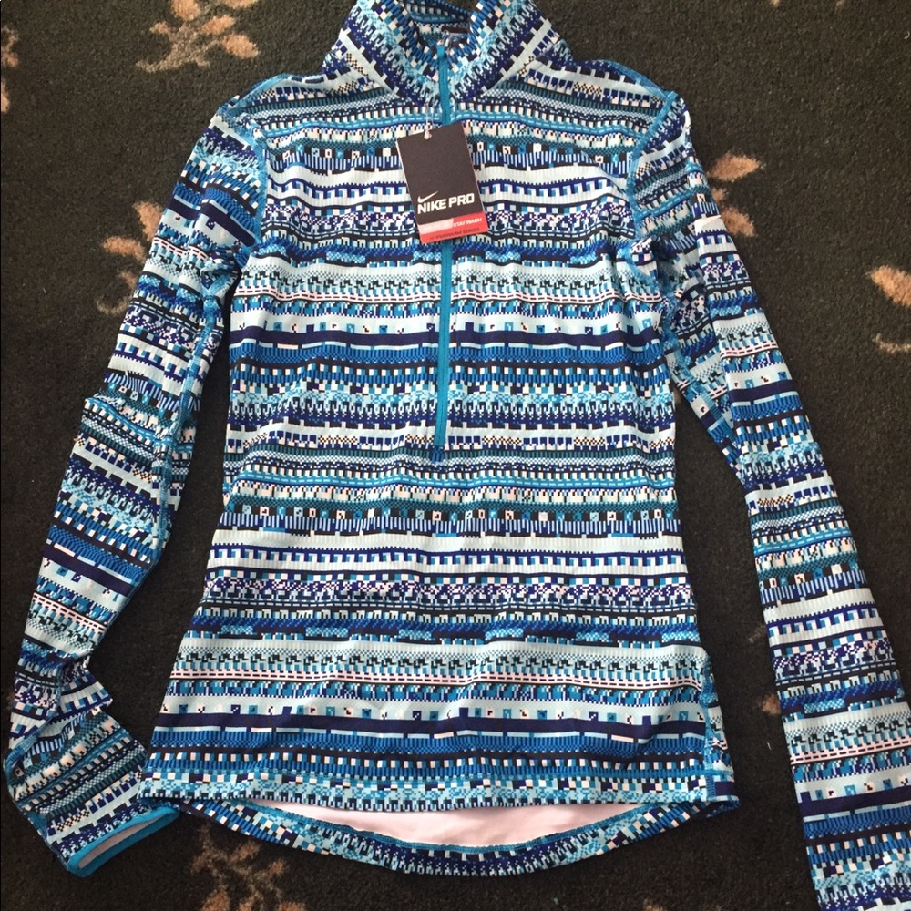 Nike pro quarter zip